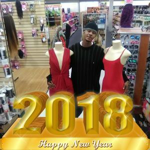 Meet your Posher, Gregory